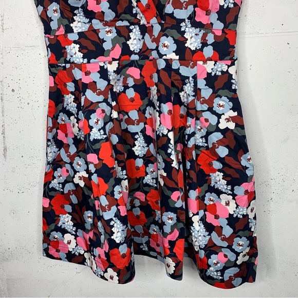 Boden Clemmie Floral Fit & Flare Dress Size 10 Petite NWT - Picture 3 of 9
